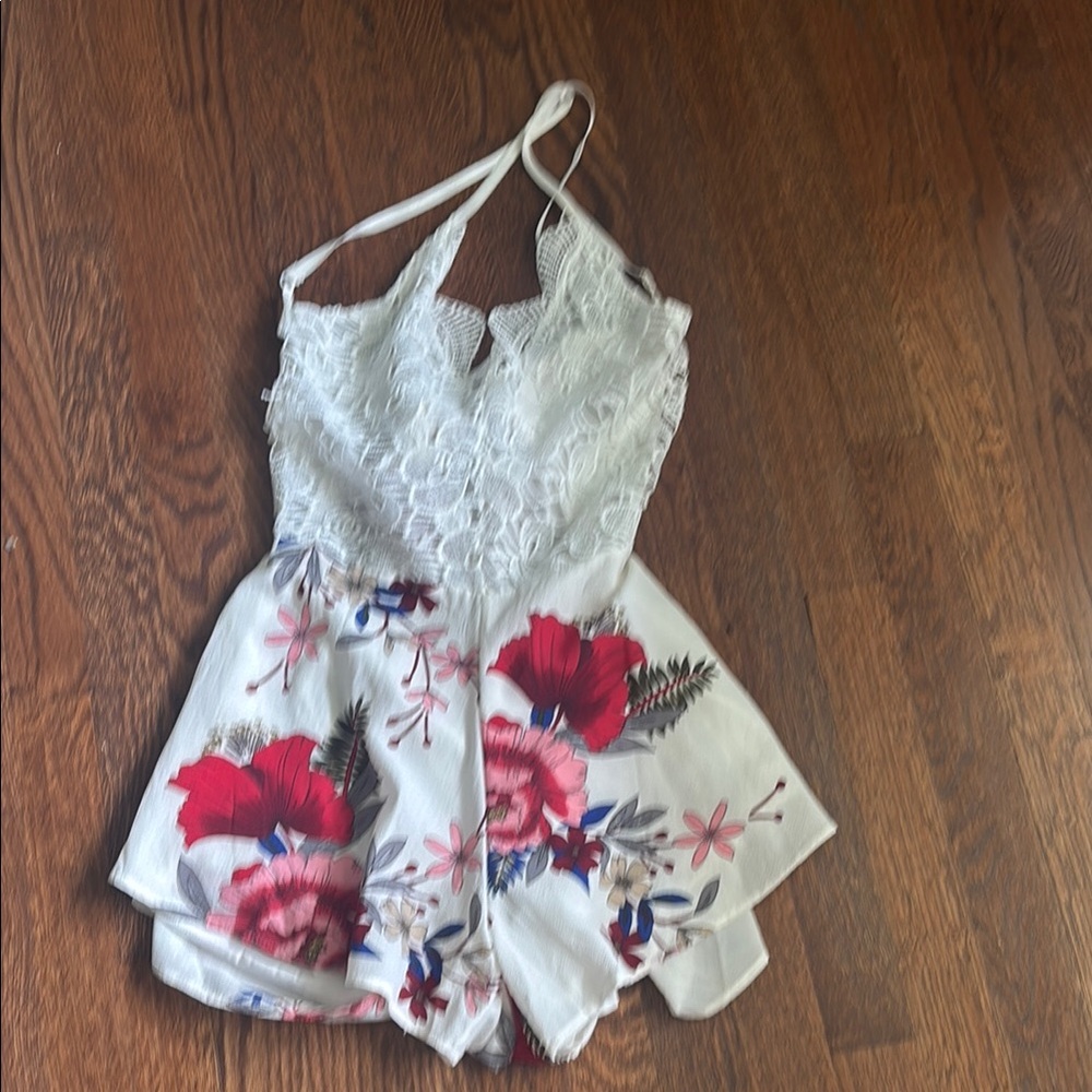 SHEIN White Floral Lace Romper
